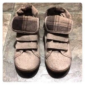 Women’s Blowfish Brown Plaid Fold Over Velcro Sz 7
